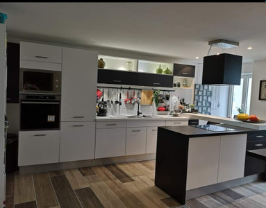 French property for sale in Coteaux-du-Blanzacais, Charente - €399,950 - photo 5