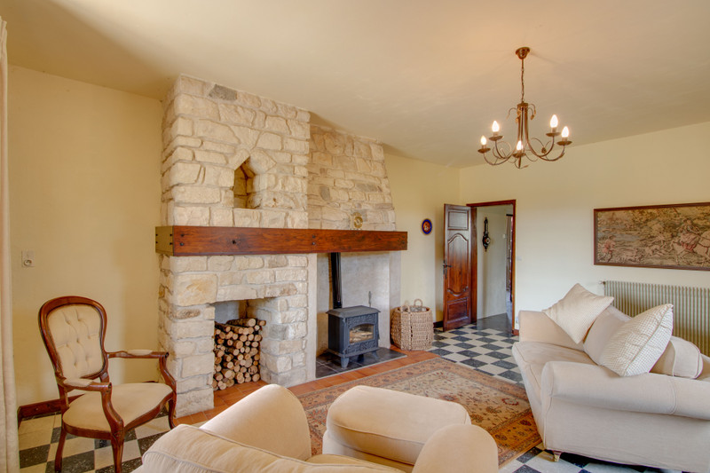 French property for sale in Quinsac, Dordogne - photo 4