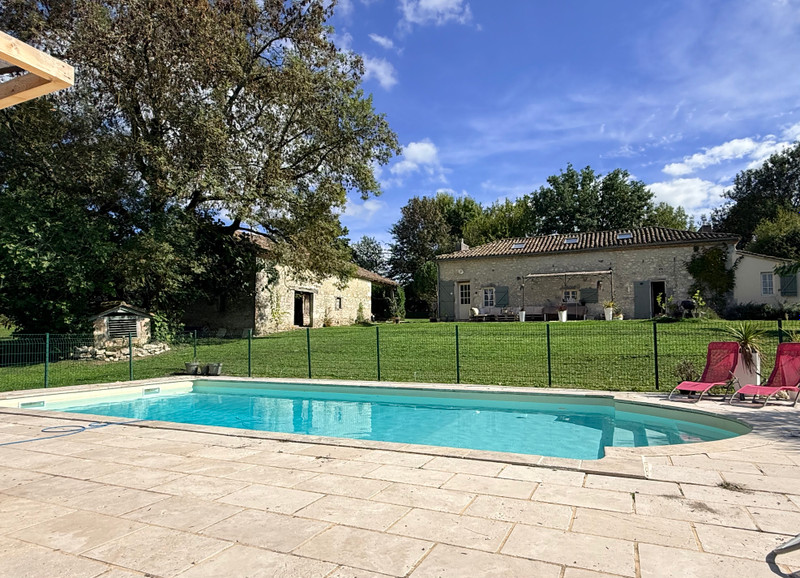 French property for sale in Castillonnès, Lot-et-Garonne - €329,000 - photo 1