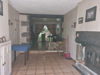 Maison à vendre à Belle-Isle-en-Terre, Côtes-d'Armor - 109 000 € - photo 2