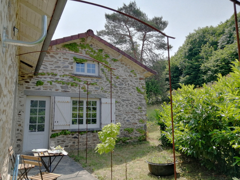 French property for sale in Cussac, Haute-Vienne - €99,995 - photo 1
