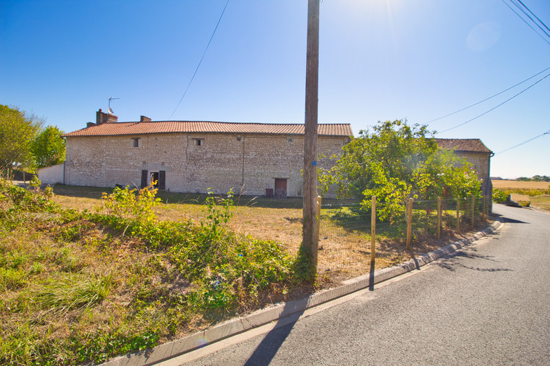 House for sale in La RocheRigault Vienne Beautiful stone farmhouse
