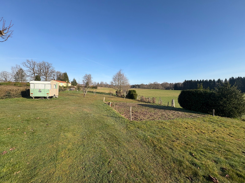 French property for sale in Saint-Saud-Lacoussière, Dordogne - €141,700 - photo 7