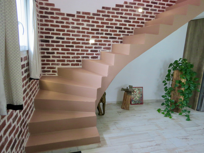 House for sale in Saintes CharenteMaritime Detached house with 3