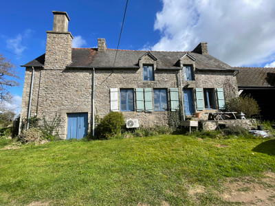 French property for sale in Le Mené, Côtes-d'Armor - €199,800 - photo 1