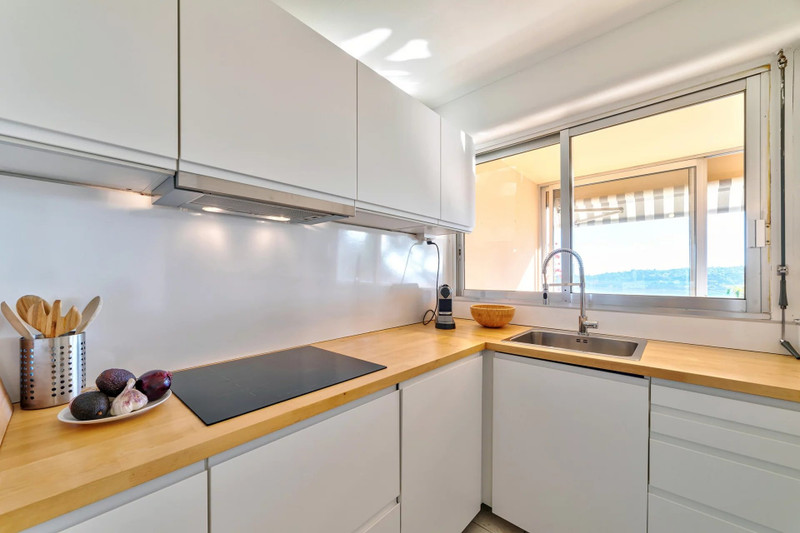 French property for sale in Villefranche-sur-Mer, Alpes-Maritimes - €750,000 - photo 5