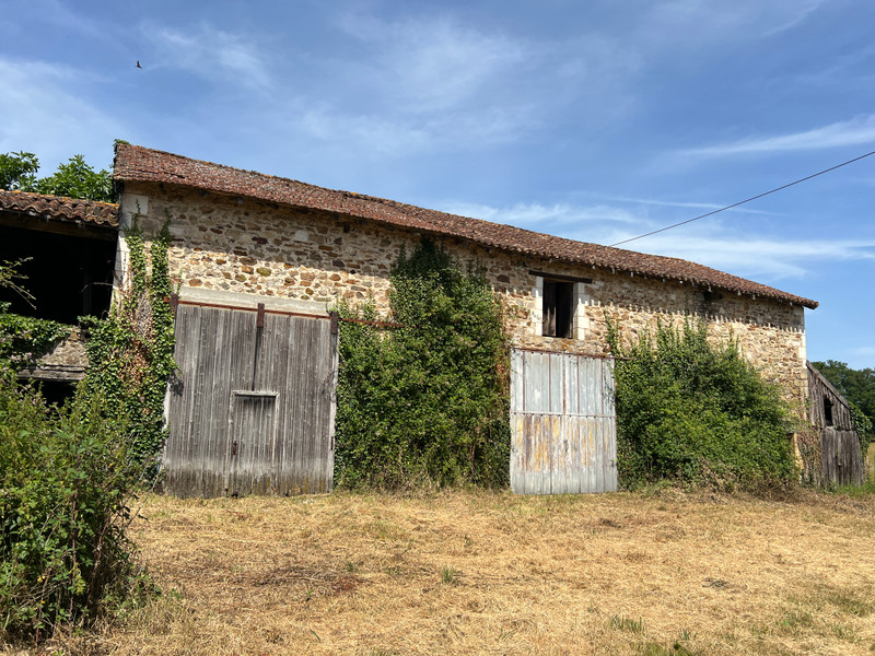 French property for sale in Saint-Martin-de-Fressengeas, Dordogne - €21,600 - photo 0
