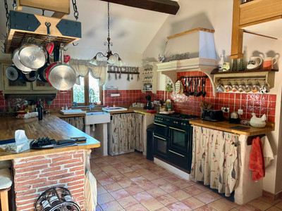 French property for sale in Coussac-Bonneval, Haute-Vienne - €344,500 - photo 4