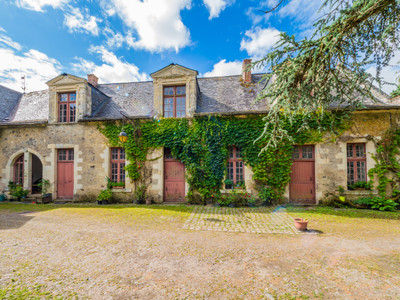 French property for sale in Chazé-sur-Argos, Maine-et-Loire - €2,880,000 - photo 8