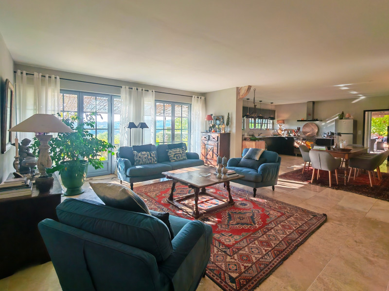 French property for sale in Uzès, Gard - €1,350,000 - photo 9