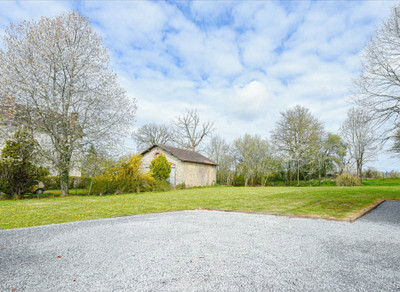 French property for sale in Javerdat, Haute-Vienne - €243,960 - photo 9