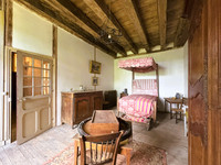 Chateau à vendre à Oroux, Deux-Sèvres - 371.000 € - photo 9