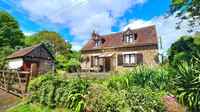 Garden for sale in Ceaucé Orne Normandy