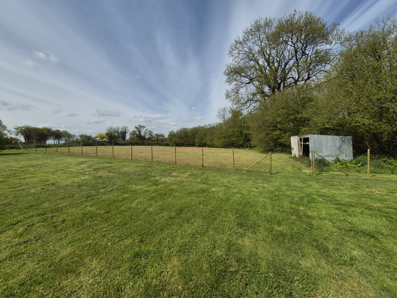 French property for sale in Lohuec, Côtes-d'Armor - €399,000 - photo 14