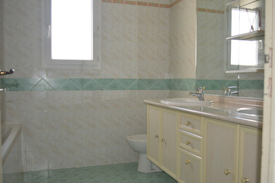 French property for sale in Tonneins, Lot-et-Garonne - €199,900 - photo 8