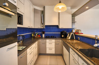Maison à vendre à Saint-Saturnin-lès-Apt, Vaucluse - 477.000 € - photo 6