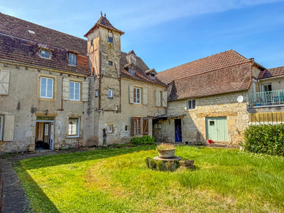 French property for sale in Bretenoux, Lot - €340,000 - photo 1