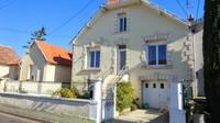Maison à vendre à Poitiers, Vienne - 387 500 € - photo 1