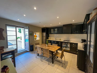 Maison à vendre à Pouzolles, Hérault - 435.000 € - photo 5