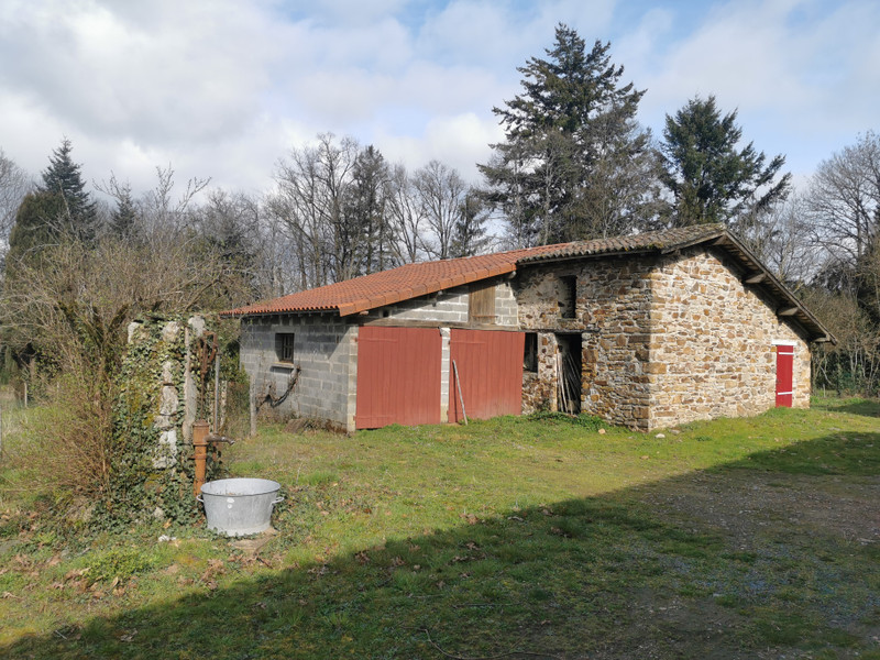 French property for sale in Bussière-Galant, Haute-Vienne - photo 4