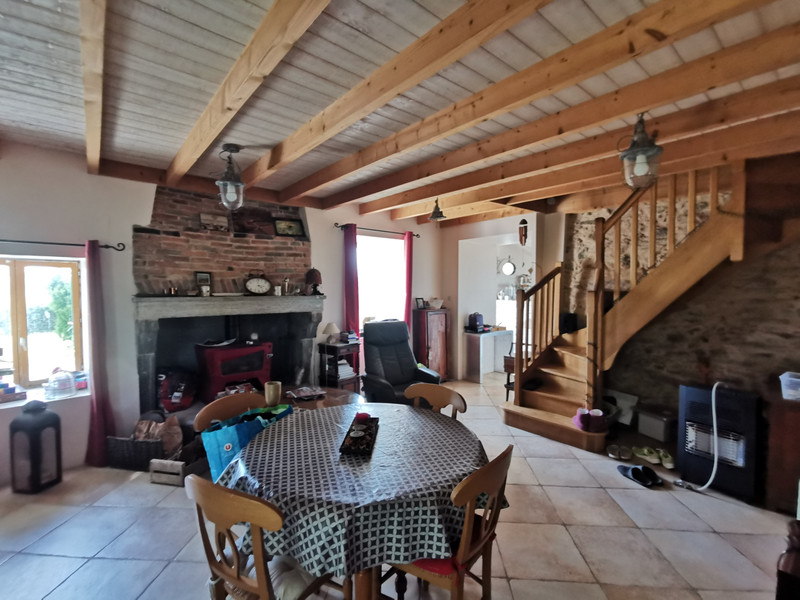 French property for sale in Saint-Pierre-du-Chemin, Vendée - €189,000 - photo 6