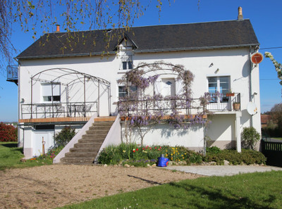 Maison à vendre à Villeloin-Coulangé, Indre-et-Loire, Centre, avec Leggett Immobilier
