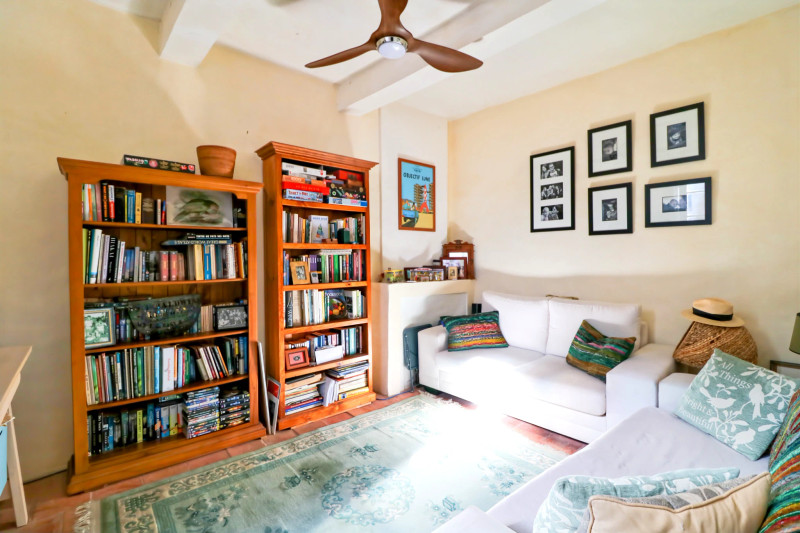 French property for sale in Pompignan, Gard - €179,000 - photo 7
