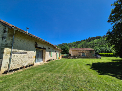 French property for sale in Périgueux, Dordogne - €450,000 - photo 1