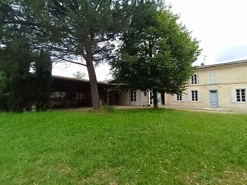 French property for sale in Saint-Denis-de-Pile, Gironde - €446,500 - photo 1