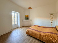 Propriété à vendre à Saint-Jean-d'Angély, Charente-Maritime - 402 750 € - photo n°10