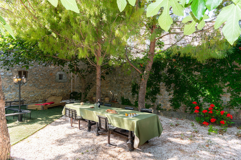 House for sale in Leucate Aude Stunning 360 m² Maison de Maitre