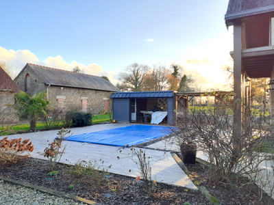 French property for sale in Larchamp, Mayenne - €367,500 - photo 2