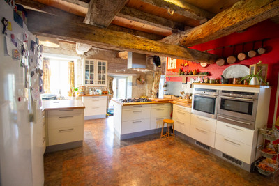 French property for sale in Loudun, Vienne - €378,000 - photo 2