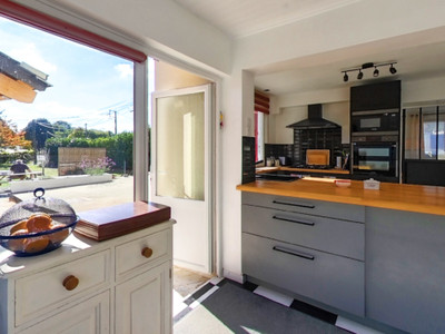 French property for sale in Clefs, Maine-et-Loire - €199,500 - photo 3