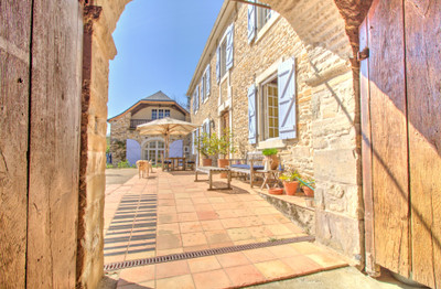 Ski property for sale in  - €875,000 - photo 2