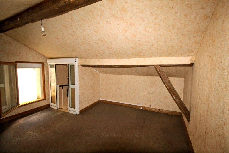 French property for sale in Montmorillon, Vienne - €46,600 - photo 8