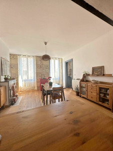 French property for sale in Saint-Yzans-de-Médoc, Gironde - €318,000 - photo 4
