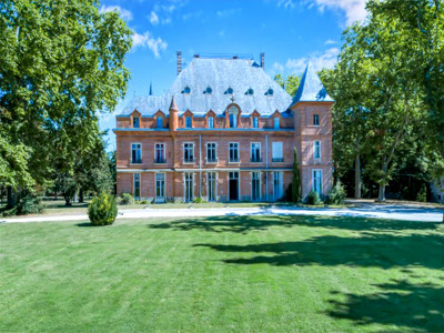 Chateau à vendre à Grenade, Haute-Garonne, Midi-Pyrénées, avec Leggett Immobilier