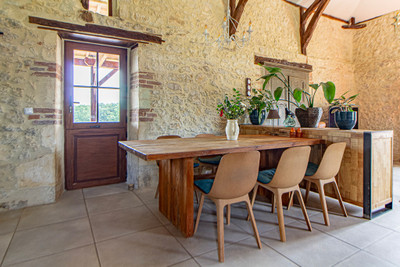 French property for sale in Mauroux, Lot - €553,000 - photo 3