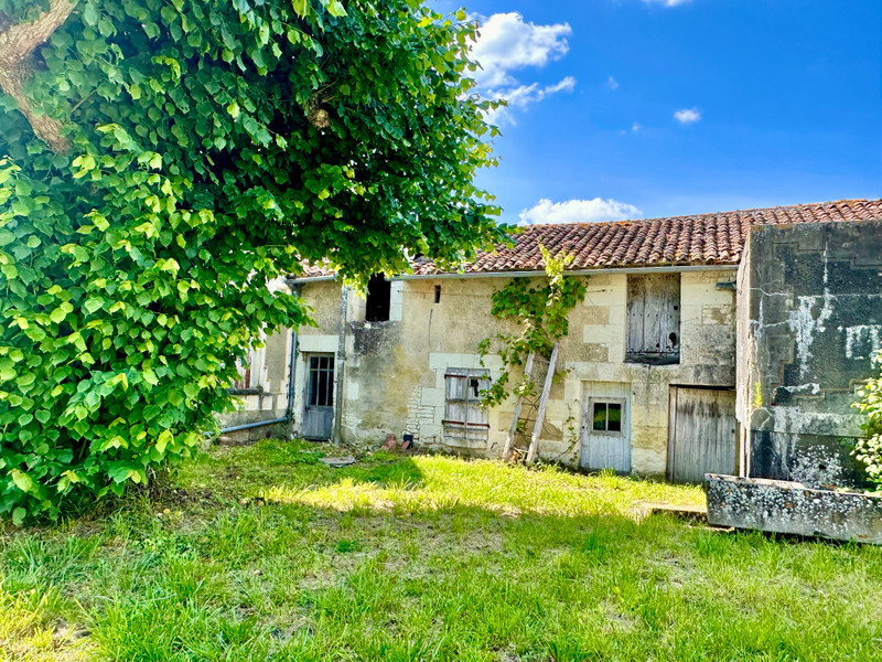 French property for sale in Dercé, Vienne - €121,600 - photo 3