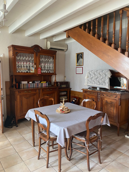 French property for sale in Baignes-Sainte-Radegonde, Charente - €395,000 - photo 4