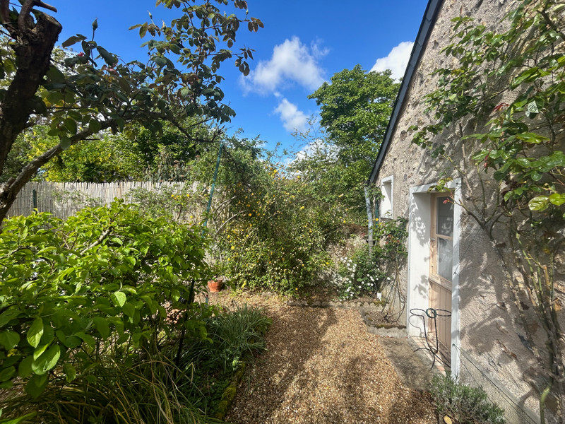 French property for sale in Avoise, Sarthe - €150,000 - photo 11