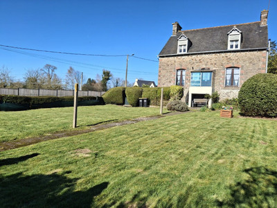 Maison à vendre à Plouguenast-Langast, Côtes-d'Armor, Bretagne, avec Leggett Immobilier