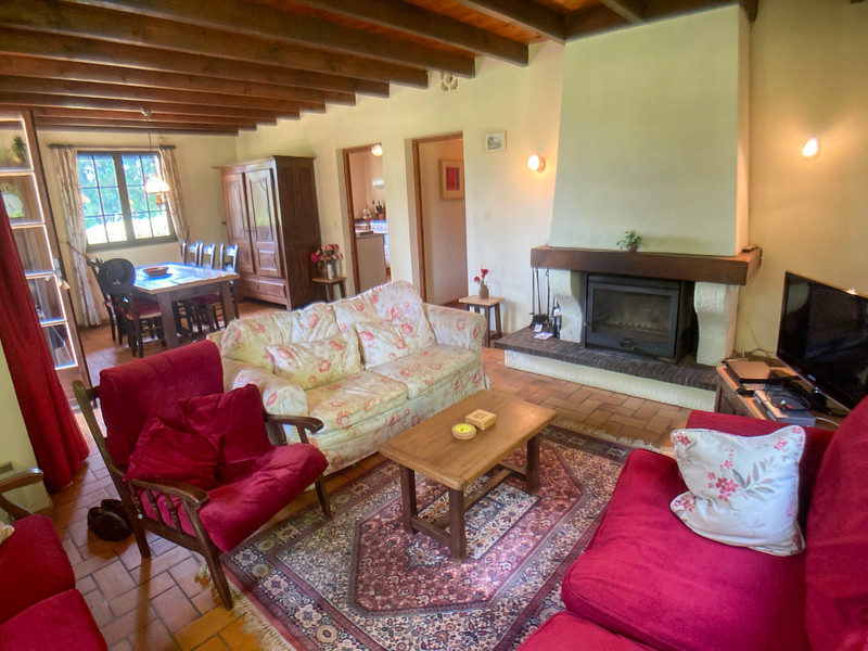 French property for sale in Saint-Pé-Saint-Simon, Lot-et-Garonne - €165,000 - photo 6