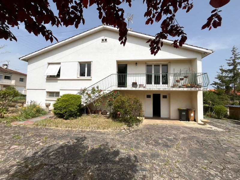 Maison à vendre à Auch, Gers - 220.000 € - photo 1