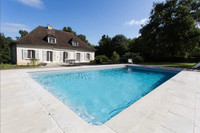 houses and homes for sale inCadaujacGironde Aquitaine