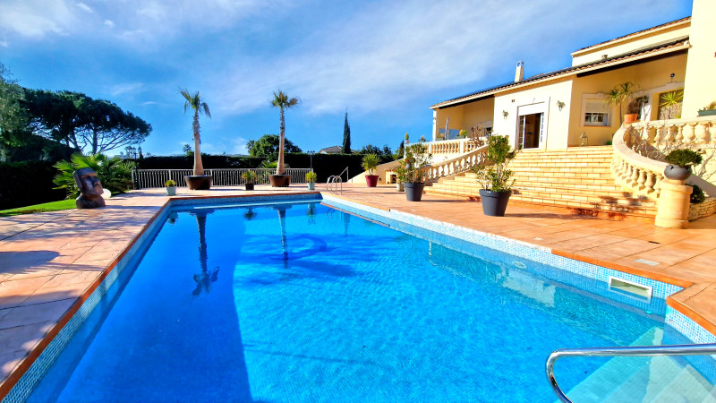 French property for sale in Béziers, Hérault - €1,260,000