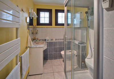 French property for sale in Bayeux, Calvados - €381,600 - photo 4