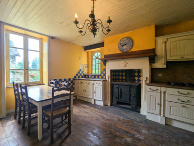French property for sale in Dournazac, Haute-Vienne - €76,605 - photo 1