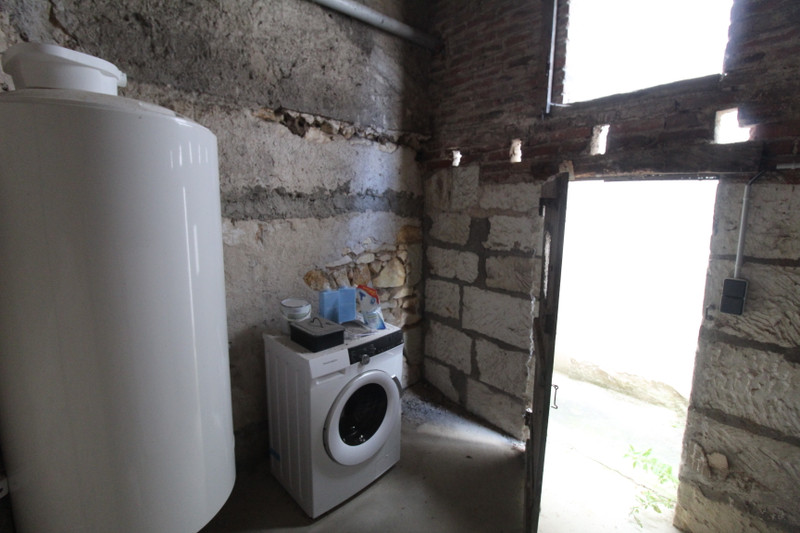 French property for sale in Tournon-Saint-Pierre, Indre-et-Loire - €106,700 - photo 11